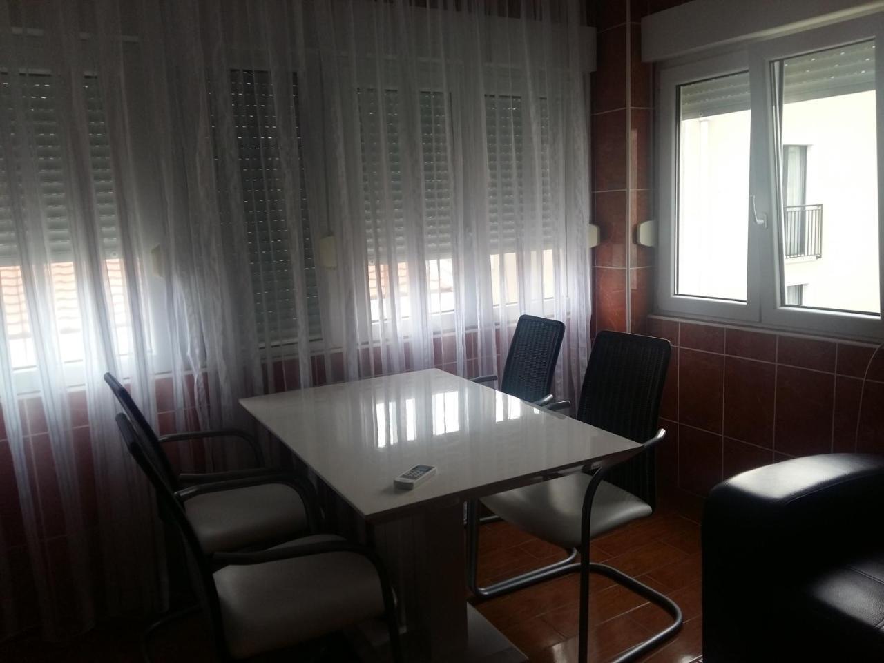 Lazar Apartments Petrovac 외부 사진